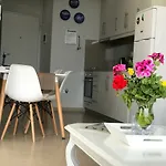 Wonderful Bay Apartment Sarande