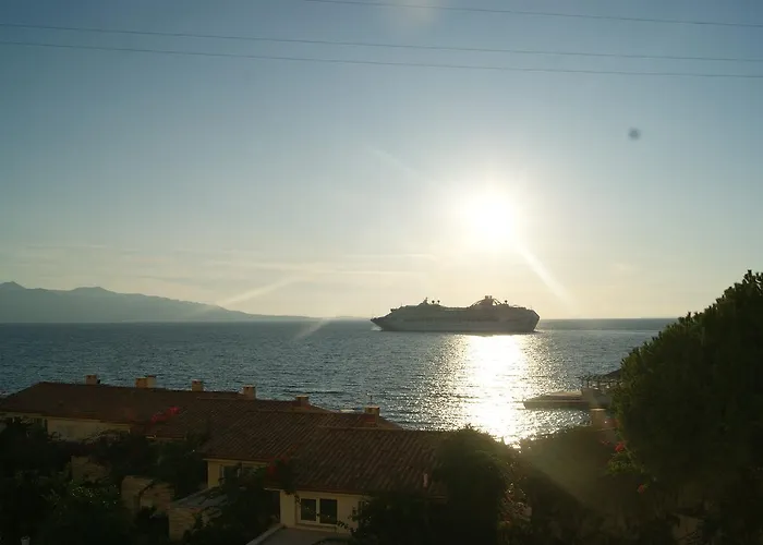 Wonderful Bay