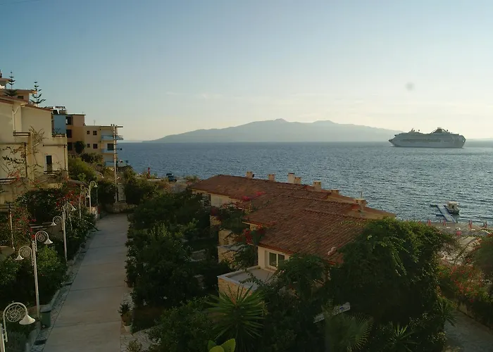 Wonderful Bay Sarandë