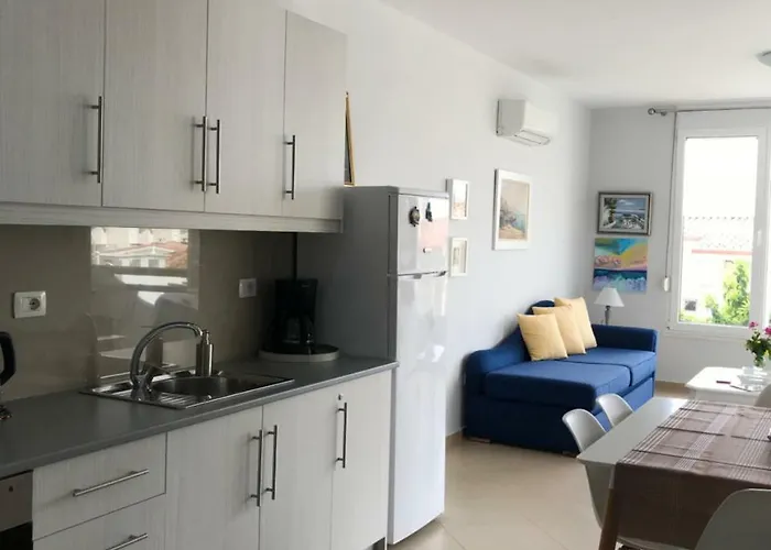 布干维尔岛湾公寓 *